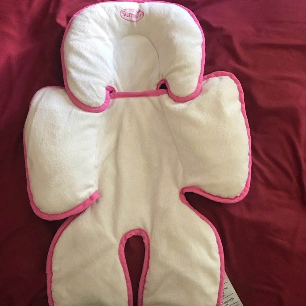 Car seat baby snuggle